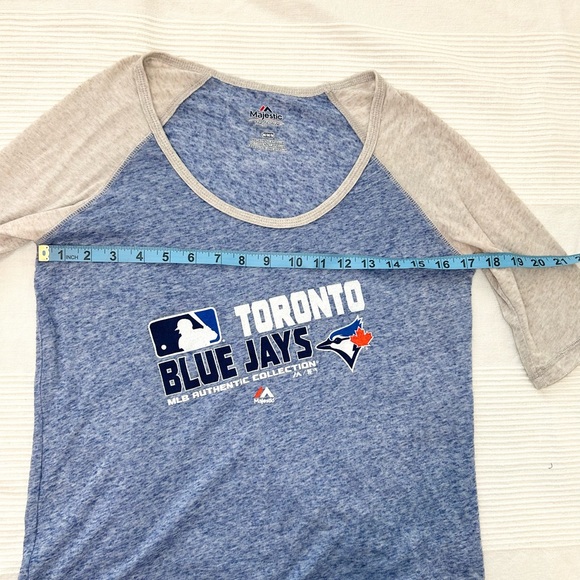 Toronto Blue Jays Majestic Threads Heathered Logo 3/4-Sleeve T-Shirt - Picture 5 of 8